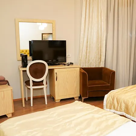 Arber بيت ضيافة غوليم