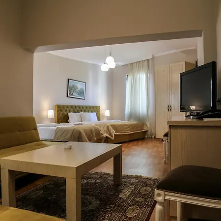 Arber Golem (Tirana)